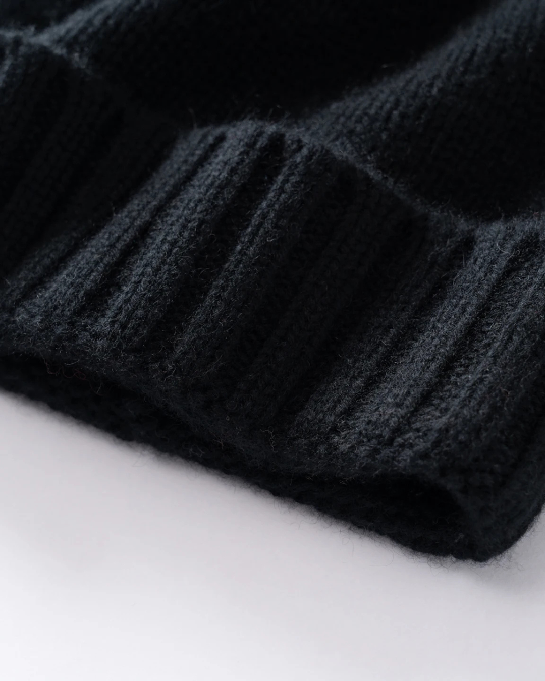 Winston | 100% Cashmere Rib-Knit Beanie