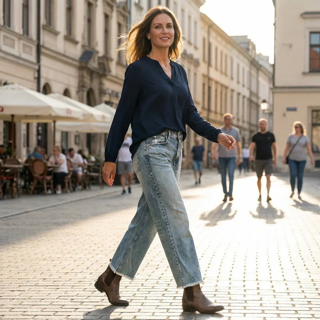 Isabelle Grace | High-Rise Cropped Straight Leg Mom Jeans