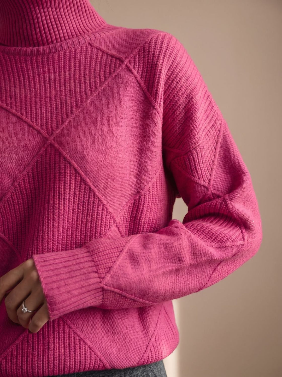 Delphine | Oversized Turtleneck Sweater with Geometric Knit Pattern