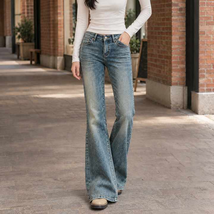 Rosalind Faye | Low-Rise Flared Jeans