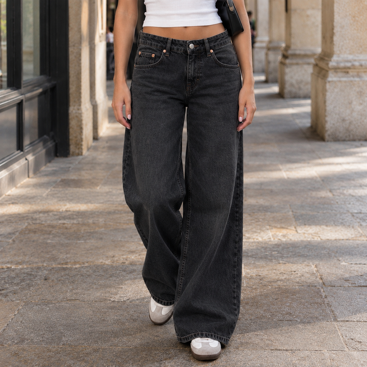 Marisol Wren | Low-Rise Wide Leg Jeans